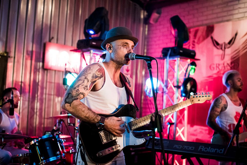 Alice in Wonderland Origin Wines 245